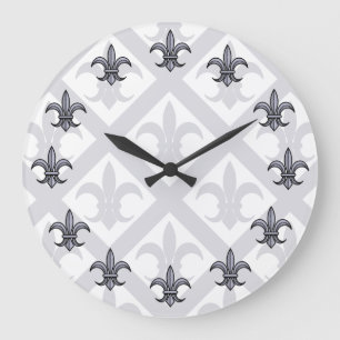 Fleur-de-Lis Wall Clock (silver)