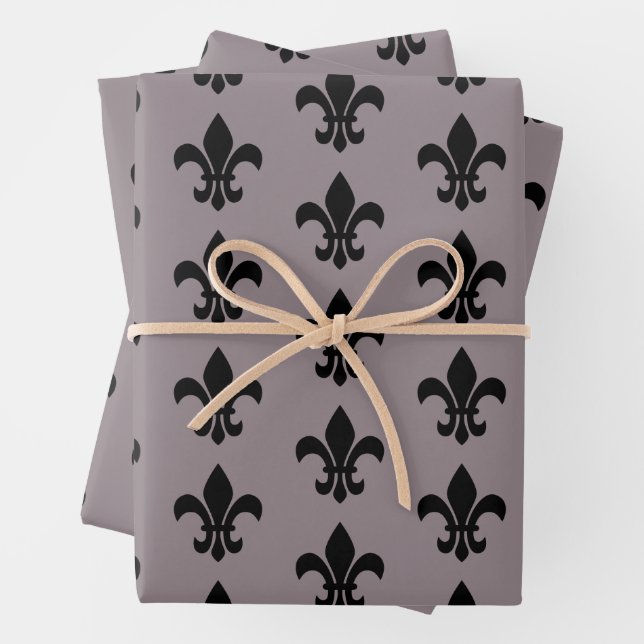 Fleur De Lis Wrapping Paper Sheets (In situ)