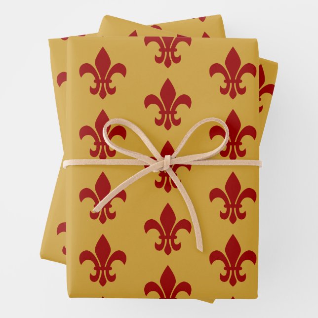 Fleur De Lis Wrapping Paper Sheets (In situ)