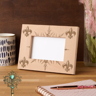 Fleur-de-Lys Engraved Frames