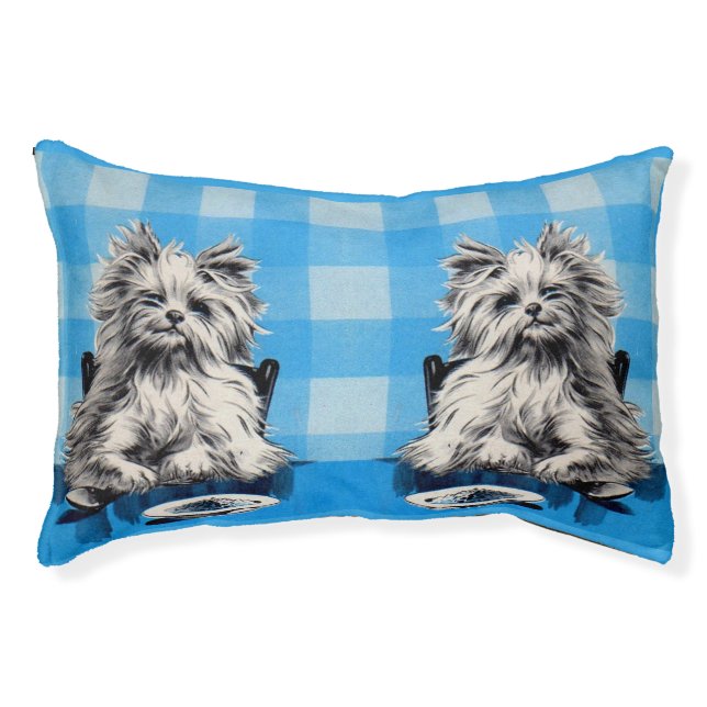 floofy dog eating at the table pet bed (Front)