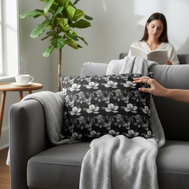 Floral Accent Pillow (Creator Uploaded)