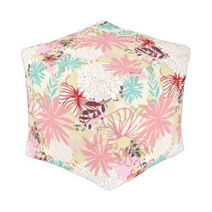 Floral background 4 pouf