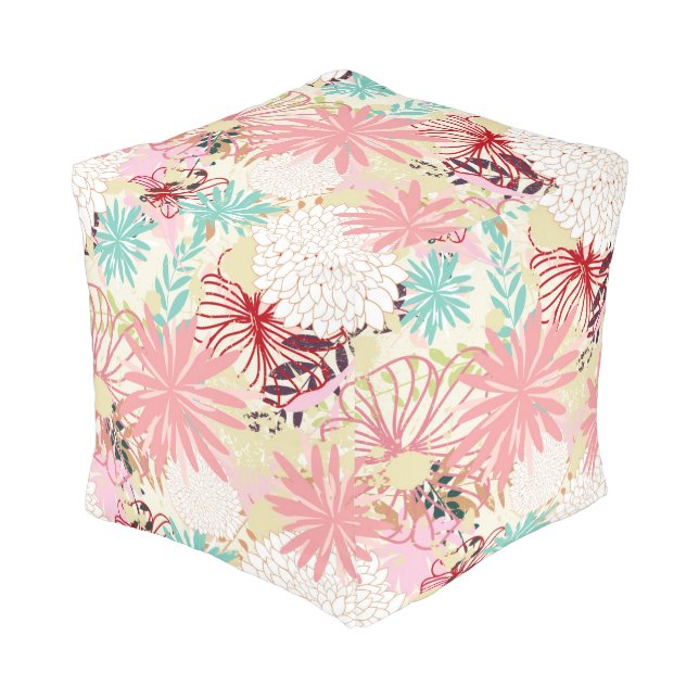 Floral background 4 pouf (Angled Front)