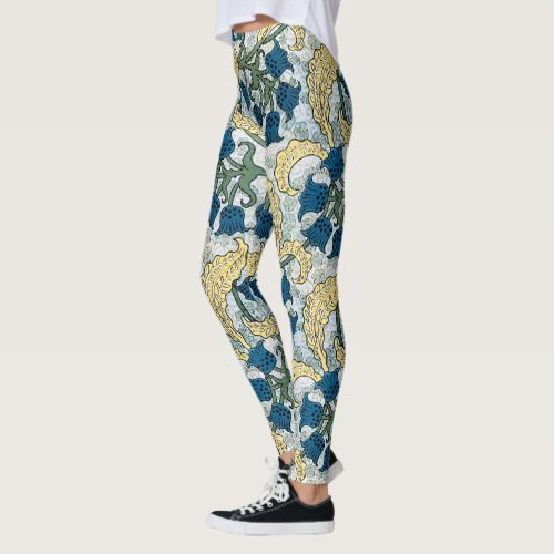 Floral Blue Flowers Lily Valley  Repeating Leggings