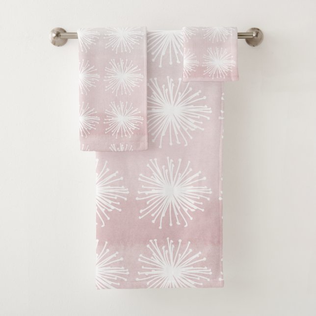 Floral Blush Gray  Bath Towel Set (Insitu)