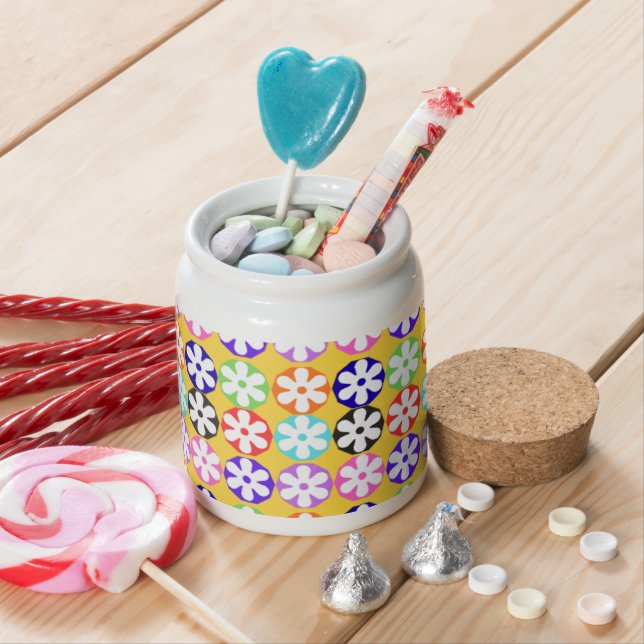floral candy jar (In Situ)