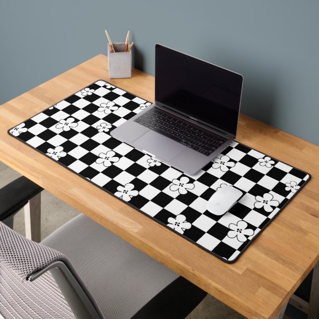 Floral checkered black and white pattern desk mat (Office 2)