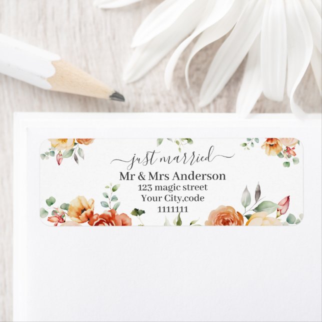 Floral Elegant Wedding Announcement Just Married Label (Insitu)