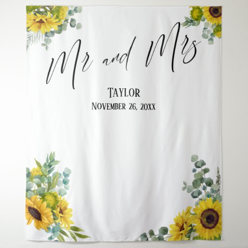 Floral Mr and Mrs Photo Backdrop