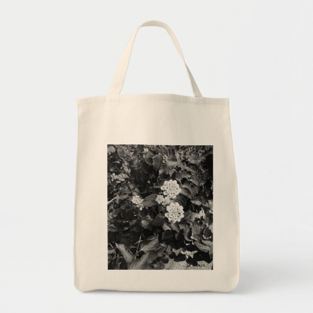 Floral nostalgia theme tote bag (Front)
