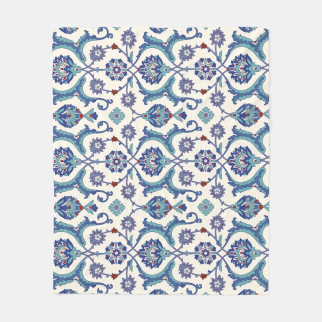 Floral Ornament: Traditional Arabic Pattern. Fleece Blanket (Front)
