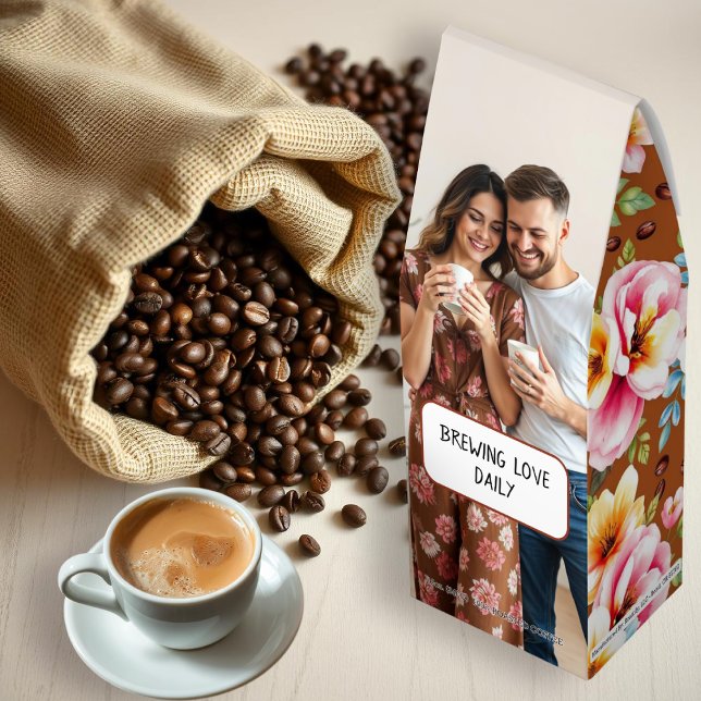 Floral pattern, coffee beans and photo wedding (Creator Uploaded)
