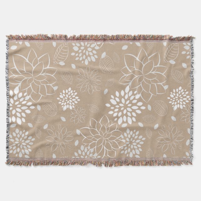 Floral  Pattern Throw Blanket (Front)