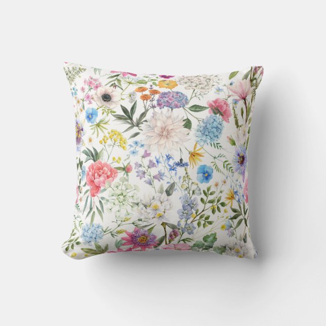 Floral Pattern Throw Pillow (Front)