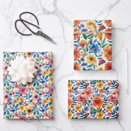 Floral Pattern with Brightly Colored Blooms and Le Wrapping Paper Sheets