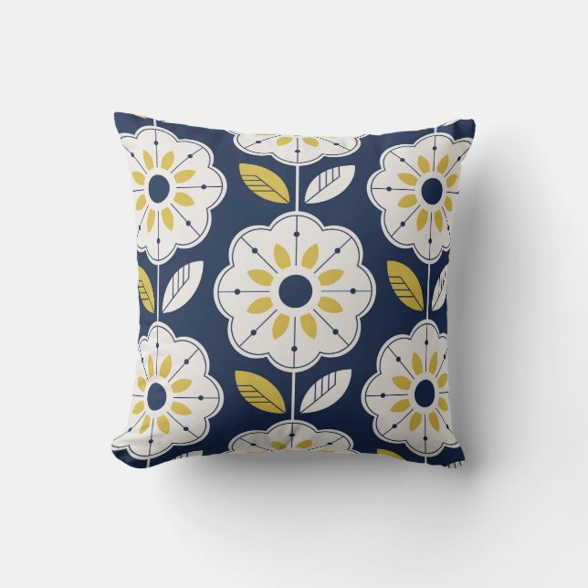 Floral Scandinavian Style Seamless Pattern Throw Pillow (Front)