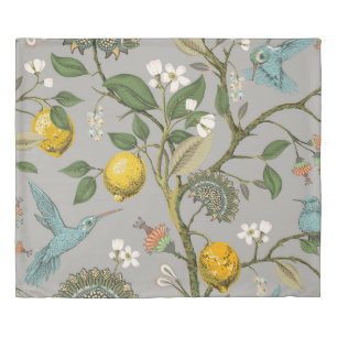 Floral seamless pattern. Botanical wallpaper. Plan Duvet Cover