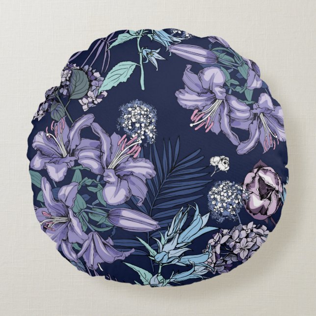 Floral seamless pattern. There are Lily, Hydrangea Round Pillow (Front)