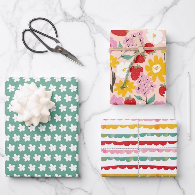 Floral Strawberry Dream Wrapping Paper Sheets (Front)