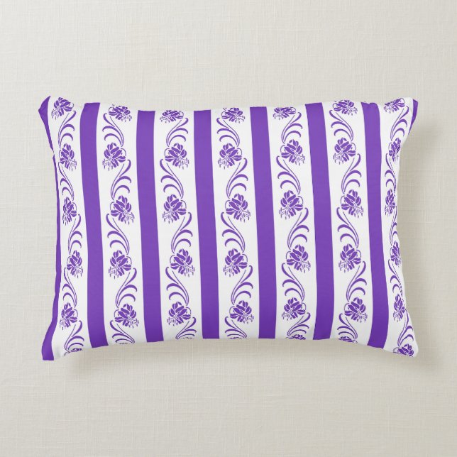 Floral stripes pattern decorative pillow (Front)