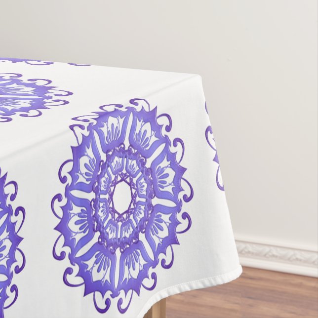 Floral violet mandala. tablecloth (In Situ)