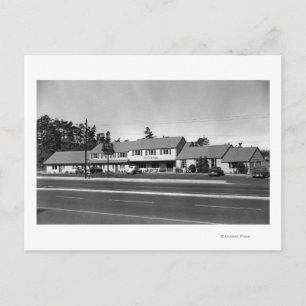 Florence, Oregon View of Hotel Regan Photograph Postcard