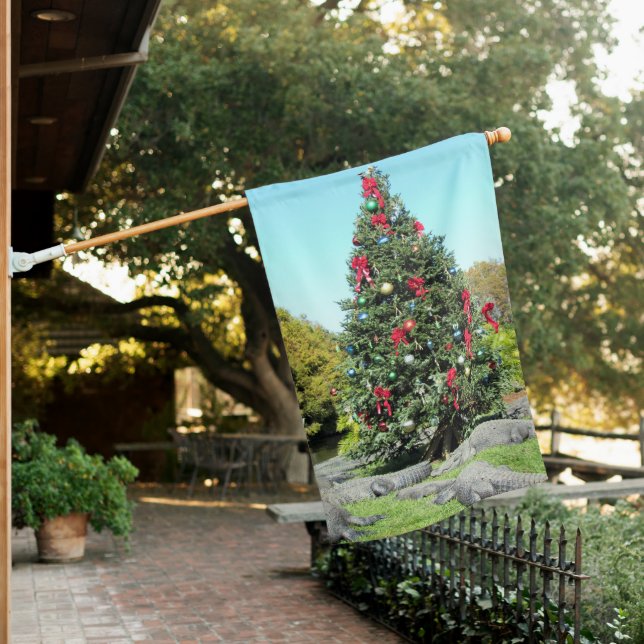 Florida Gator Christmas House Flag (In SItu)