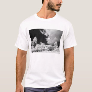 Florida Keys house and its palm trees, USA. T-Shirt