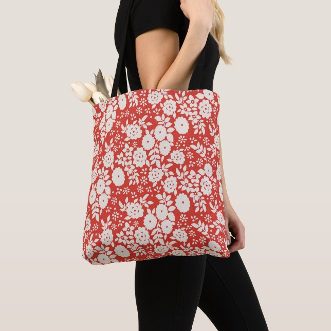 Flower Daisy Vintage Gray Pattern Tote Bag (Close Up)