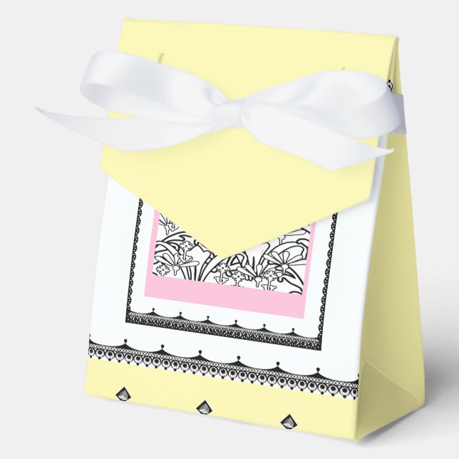Flower Garden Yellow  Favor Boxes (Front)