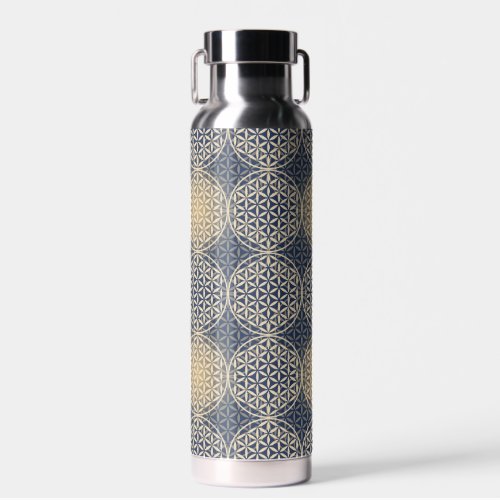 FLOWER OF LIFE - blue sand pattern Water Bottle