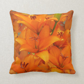 Flower Orange Lily Garden Photo Raindrops Throw Pillow
