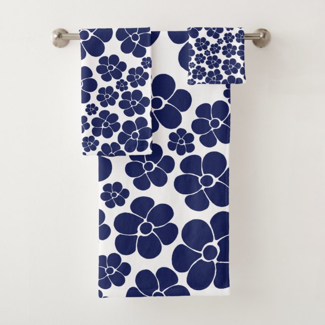 Flower Pattern - Blue and White Bath Towel Set (Insitu)