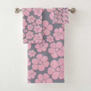 Flower Pattern in Grey and Pink Bath Towel Set
