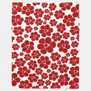 Flower Pattern in Red and White Fleece Blanket