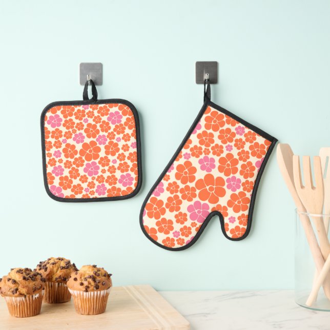 Flower Pattern - Pink, Orange and Cream Oven Mitt & Pot Holder Set (Insitu(Hanging))