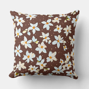 Flower pattern throw pillow