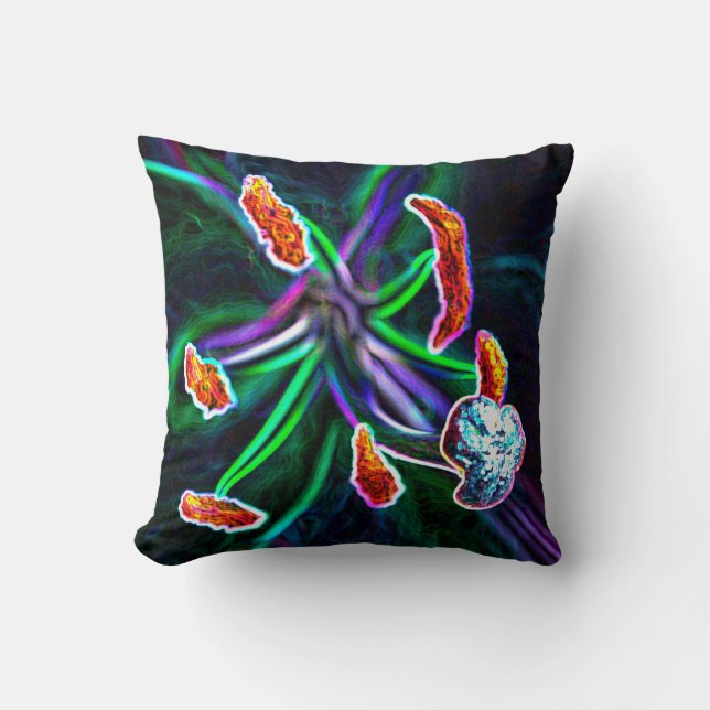 Flower pistil with abstract effect throw pillow (Front)