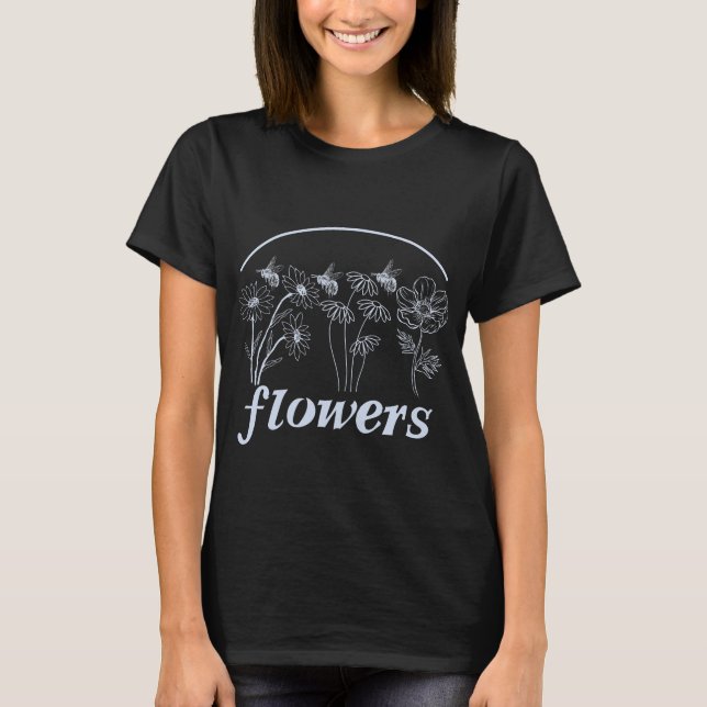 Flowers and bees design T-Shirt (Front)