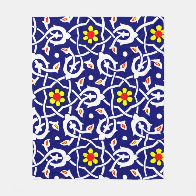 flowers and knots print fleece blanket (Front)