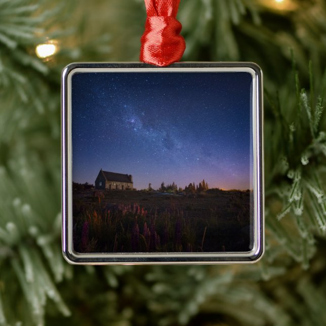 Flowers | Milky Way New Zealand Metal Ornament (Tree)