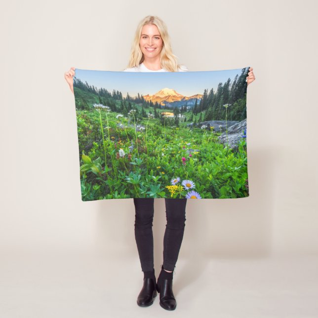 Flowers | Mount Rainier National Park Fleece Blanket (In Situ)