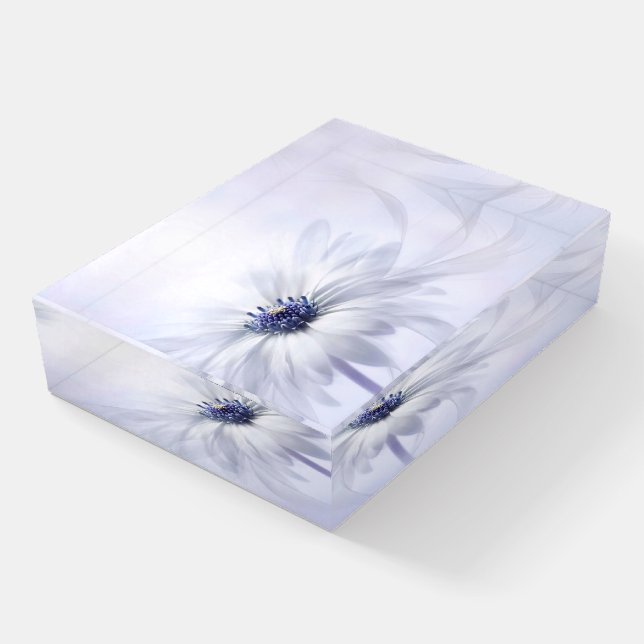 Flowers | Pale Purple Flower Paperweight (Angled)
