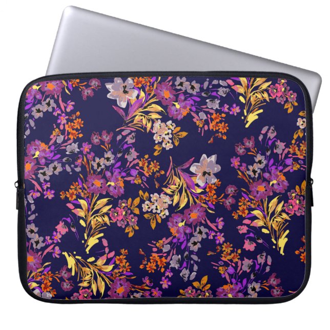 Flowers pattern illustration laptop sleeve (Front)