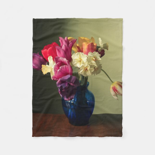 Flowers | Spring Flower Bouquet Fleece Blanket (Front)