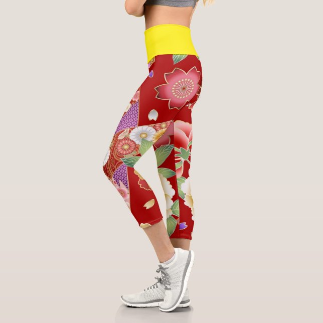 Flowers | Zazzle_Growshop. Capri Leggings (Left)
