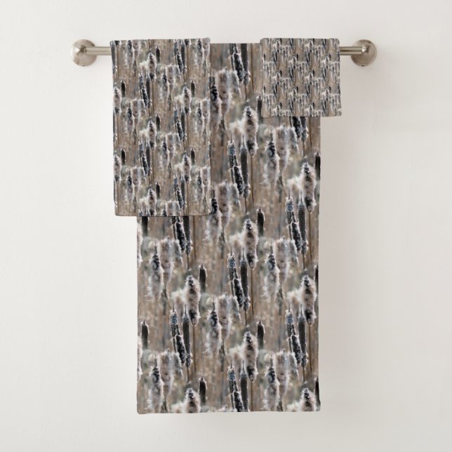 Fluffy Cattails Nature Pattern     Bath Towel Set (Insitu)