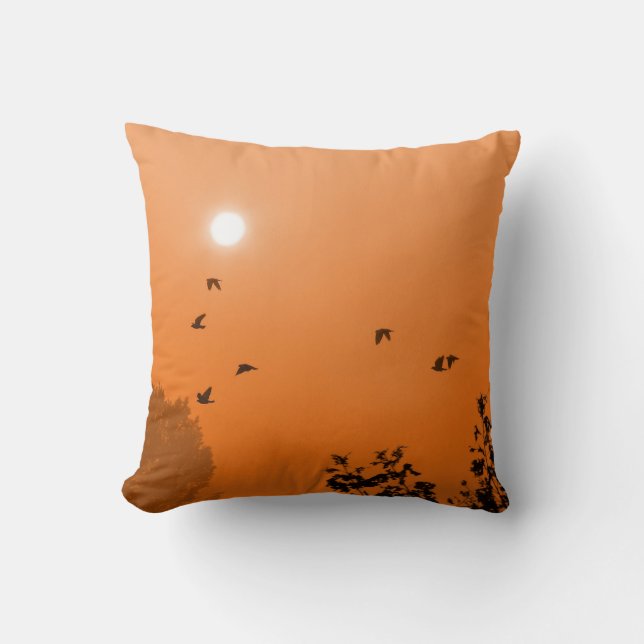 Fly at dawn Pillow (Front)