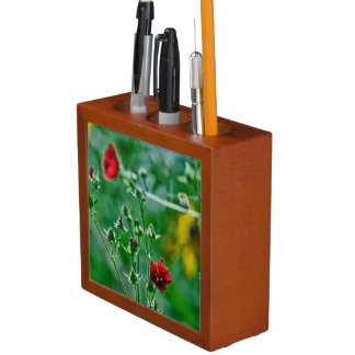 Fly-By in the Garden Pencil Holder